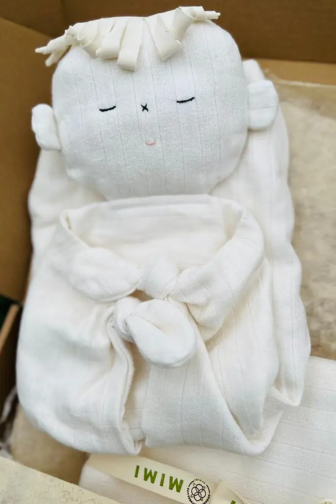 mimi-baby-comforter-5.webp