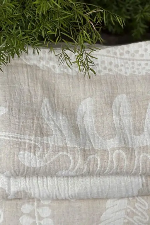 linen3.webp