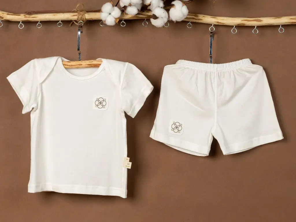 Bộ quần áo cộc GOTS 100% Organic Cotton, màu trắng ngà tự nhiên - Mimi Organic
