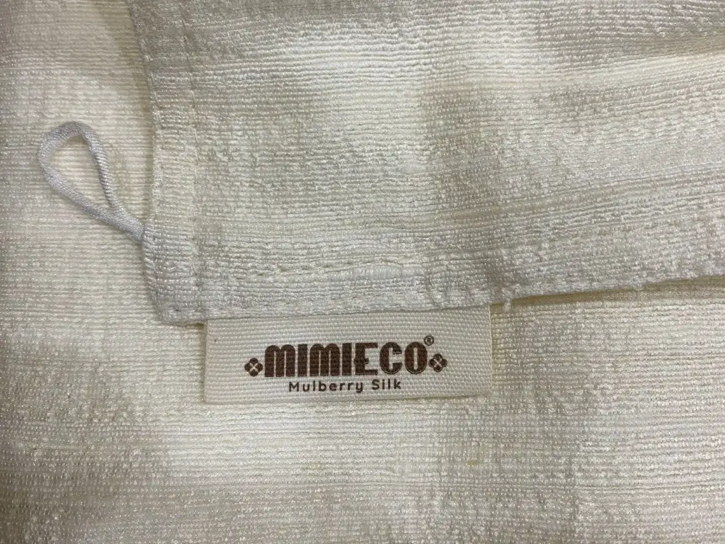 Khăn mặt 100% Tơ tằm tự nhiên dệt đũi – Phiên bản mới 2026 – Mimi Organic