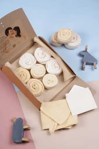 [503GS08] Natural Silk Flowers Gift for Baby Gift Set 